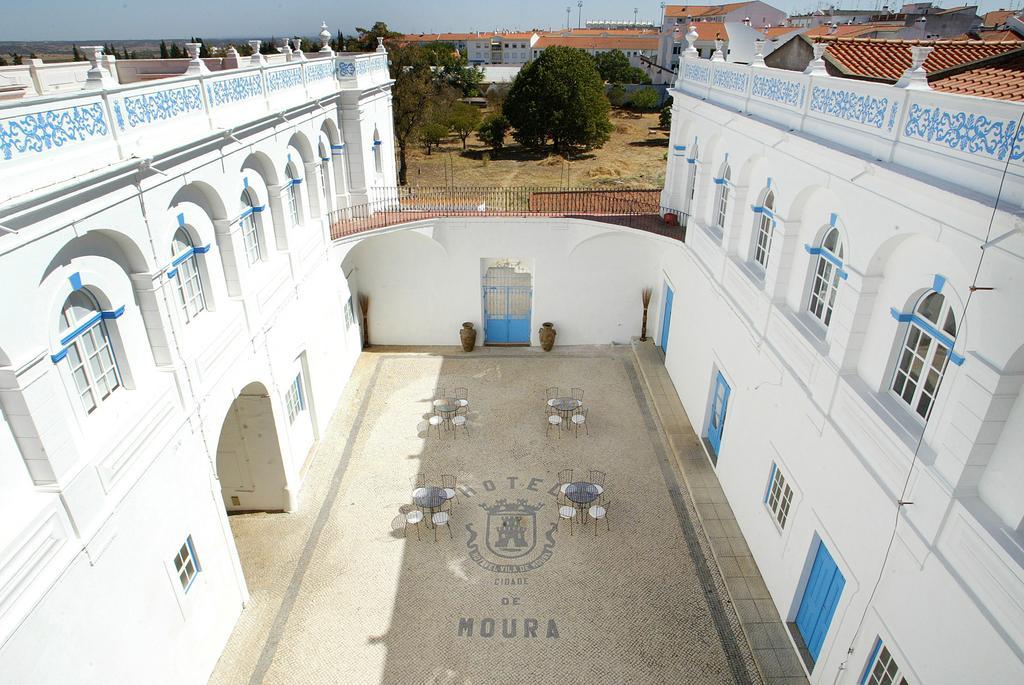 Hotel De Moura Exterior photo