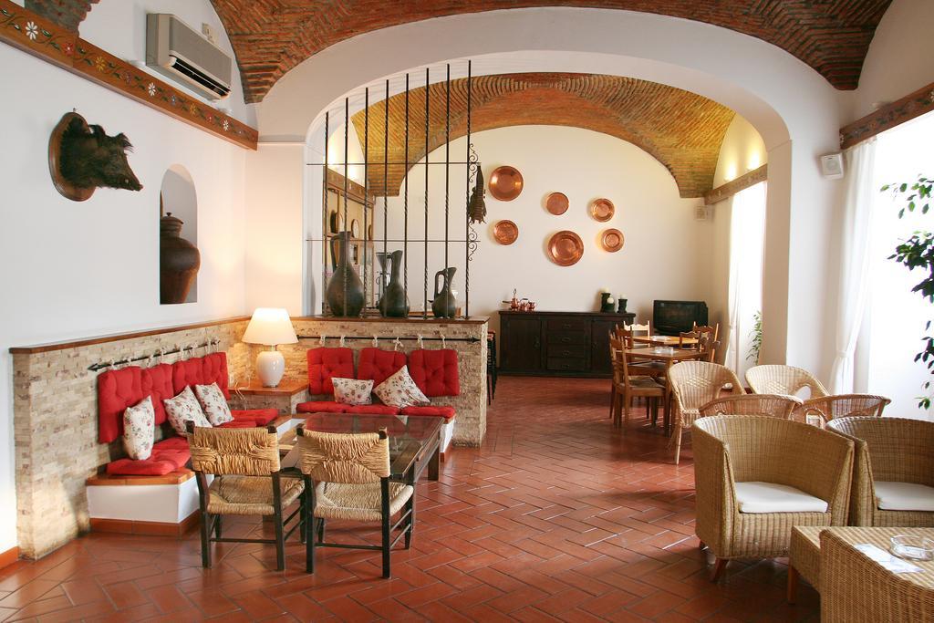 Hotel De Moura Exterior photo